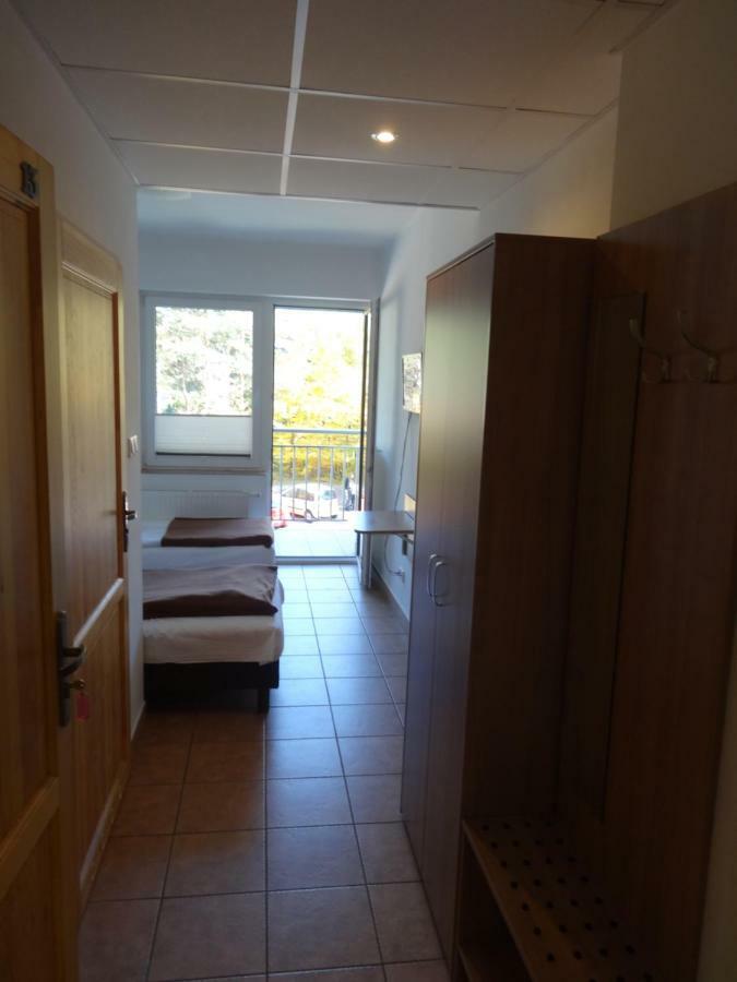 Dom Turysty "Tramp" Hotel Bukowno ภายนอก รูปภาพ